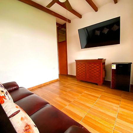 Hotel Resort Thiago Chincha Alta Exterior foto