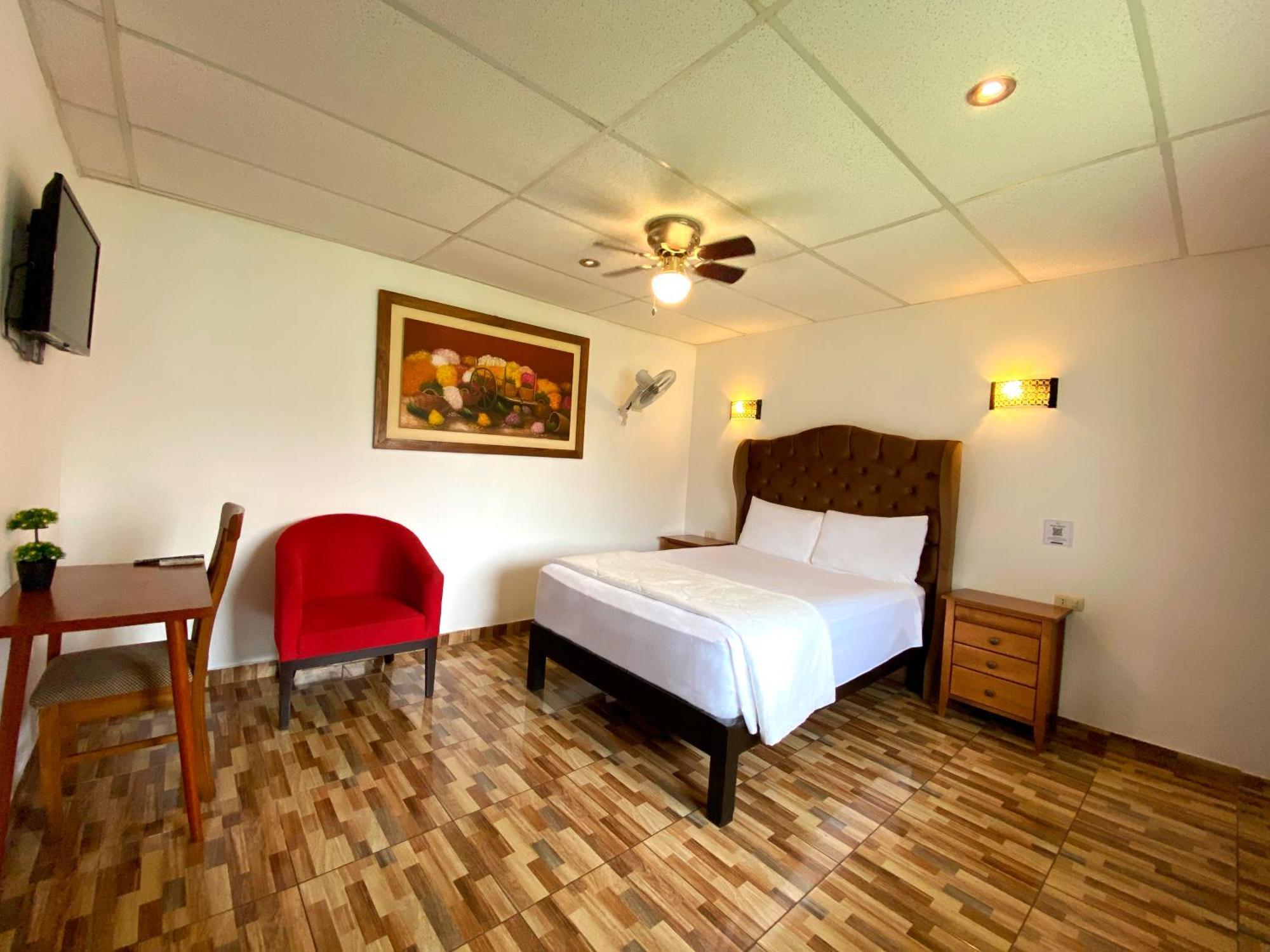 Hotel Resort Thiago Chincha Alta Exterior foto